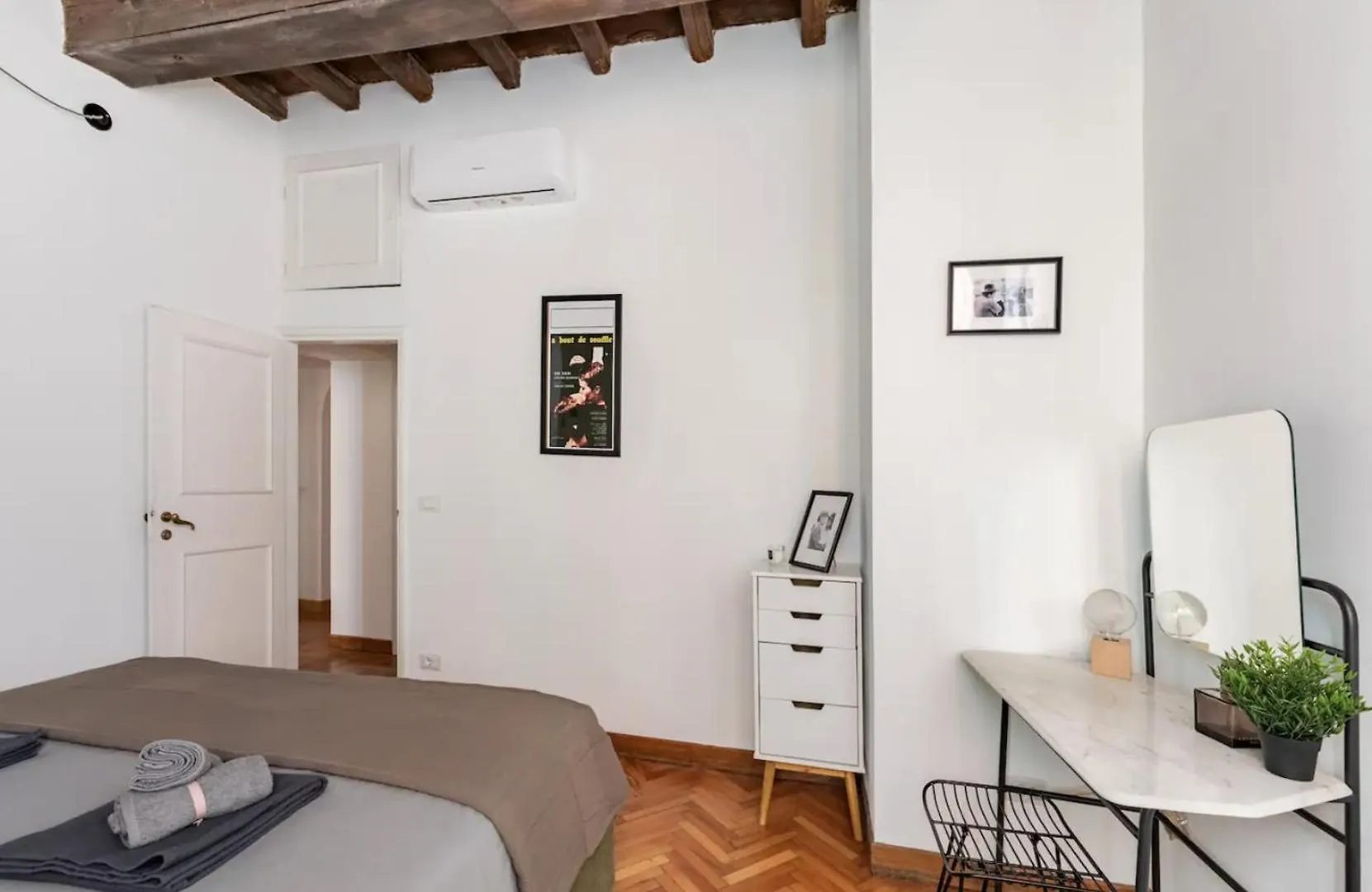 Trastevere 68 Stylish Apartment Rome
